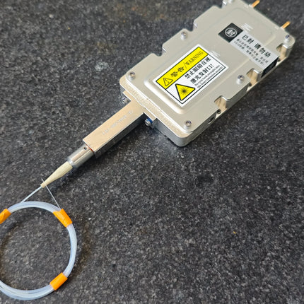 High-Power Compact Laser Diode Module – 380W, 976nm, 200/220µm Fiber image 0