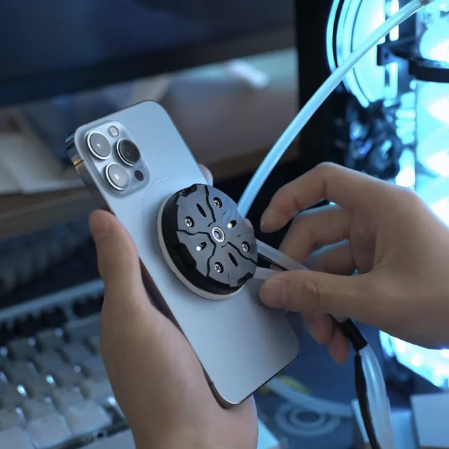 Glacier River Water Cooling Technology - Professional Semiconductor Cooling System for Mobile Gaming image 0