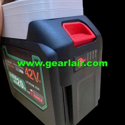 680W High-Power Laser Gun – 100m Range | 975-976nm Invisible Laser | 18× Samsung 40T Battery Pack | 50x Focus Lens | Remote Ignition & Cutting for Industrial & Field Use