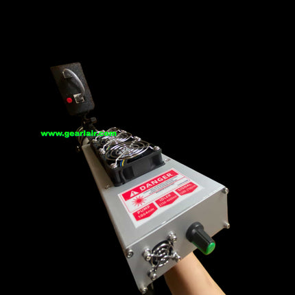 500W Laser Pump Source – 1000W Electrical Input | 3× Samsung 50S with Smart BMS | 40× White Push-Pull Rotary Zoom Lens + External Remote Plugin | Green Coaxial Aiming | Adjustable Step-Down Module | 1-Month Warranty