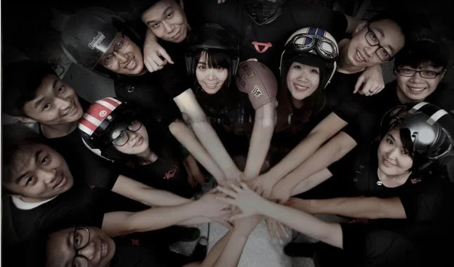 <h1>Read the Story about Gearlair</h1>