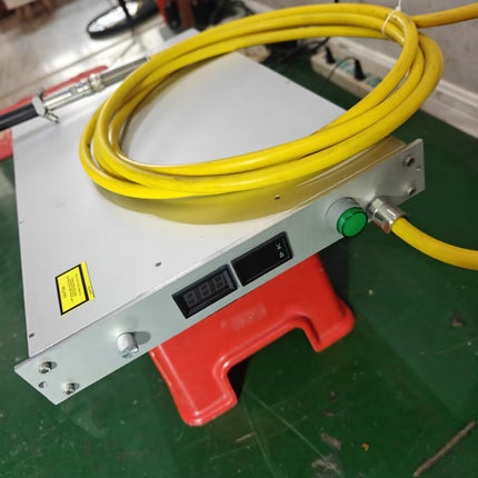Used Disassembled Original IPG 1500W Fiber Laser Source QBH Connector, 5M Fiber Cable, Adjustable Power, Real Time Voltage Current Temperature Display, Red Pilot Beam, External Power Supply