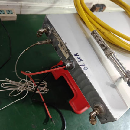 Used Disassembled Original IPG 1500W Fiber Laser Source QBH Connector, 5M Fiber Cable, Adjustable Power, Real Time Voltage Current Temperature Display, Red Pilot Beam, External Power Supply