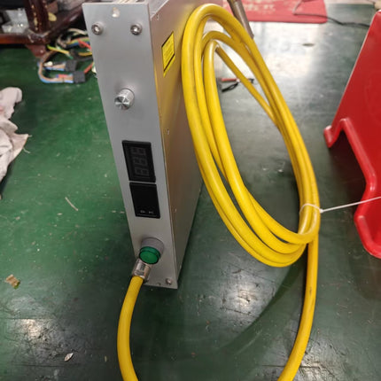 Used Disassembled Original IPG 1500W Fiber Laser Source QBH Connector, 5M Fiber Cable, Adjustable Power, Real Time Voltage Current Temperature Display, Red Pilot Beam, External Power Supply