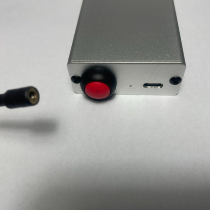 Portable Fiber Optic Illuminator with Adjustable Focus & Uniform Light Head – SMA905 LED Light Source