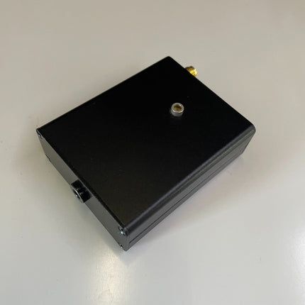 Portable Biased Photodetector for High-Speed Laser Signal Detection – Si / InGaAs, 400–1700 nm