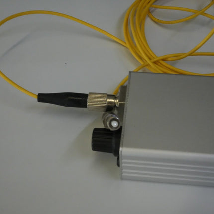 6500K Fiber-Coupled Spectral Light Source – Dimmable, FC/PC & SMA905 Interfaces for Optical Experiments