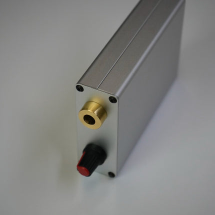 Portable Endoscope Cold Light Source – High-Power LED, Linear Dimming, USB-C Rechargeable, Custom Fiber Interface