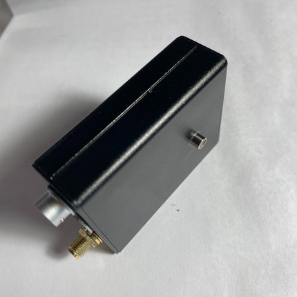 AC-Coupled High-Gain Photodetector – 20 MHz Bandwidth, 60+ dB Gain, Si/InGaAs 400–1700 nm