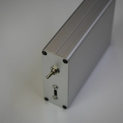 Portable Endoscope Cold Light Source – High-Power LED, Linear Dimming, USB-C Rechargeable, Custom Fiber Interface