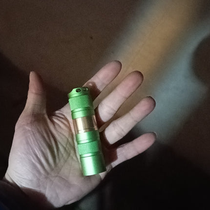 2W 520nm Green Laser Star Pointer Portable Outdoor Indicator Powered by 18350 Battery