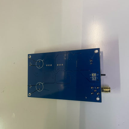 Low-Noise Balanced Photodetector – Si / InGaAs, 400–1700 nm, SMA Output for Laser & Optical Signal Detection