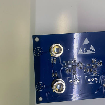 Low-Noise Balanced Photodetector – Si / InGaAs, 400–1700 nm, SMA Output for Laser & Optical Signal Detection