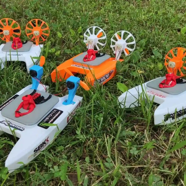 "Little Engineer" RC Catamaran Kit | 25cm 3D-Printed STEAM Boat for Kids with Remote & Rechargeable Battery