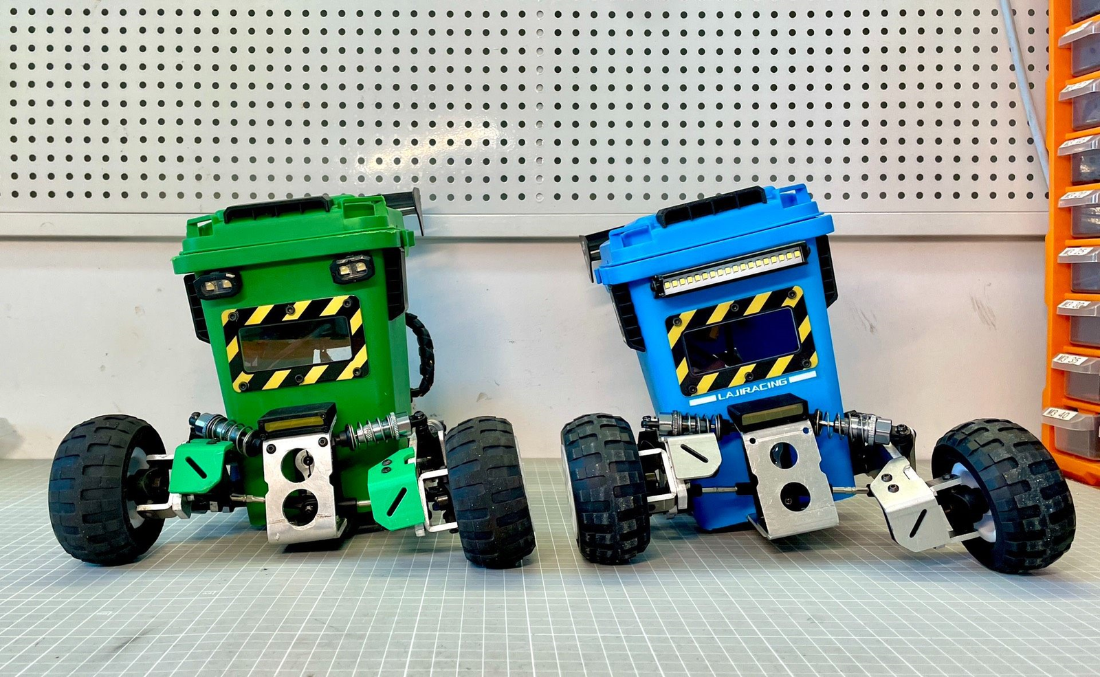 1 (3) 1:8 Scale RC Reverse Trike Rolling Chassis Kit - Pre-Assembled Aluminum Frame (No Body/Electronics) - Image 1